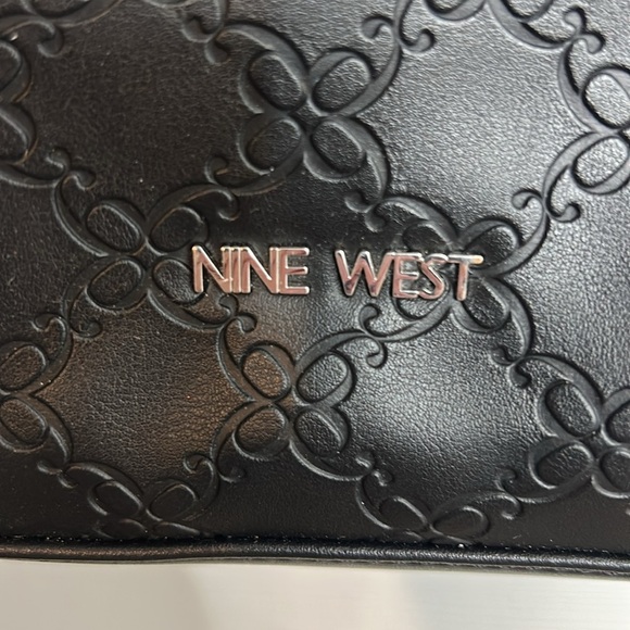 Nine West Embossed Black Satchel Hand Bag Shoulder - Picture 2 of 9